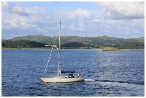 Sarabanda leaves the Crinan Classic Boat Festival 2009